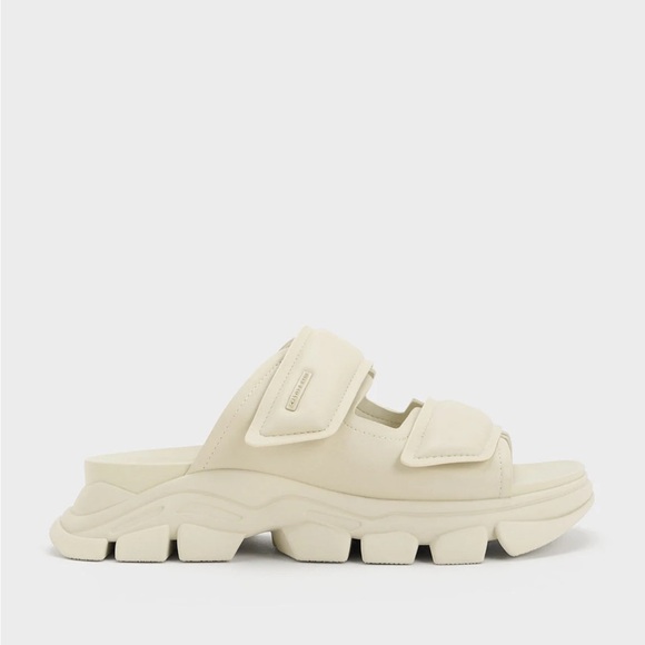 Chunky Platform slides - Picture 3 of 6